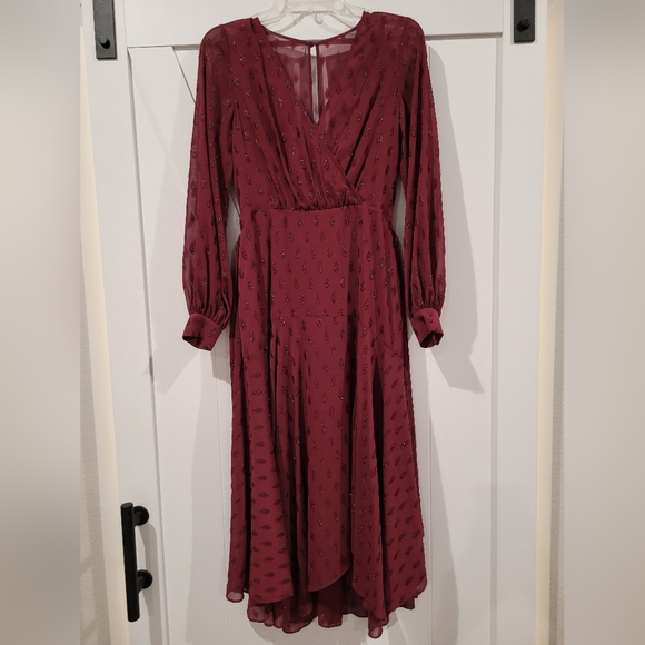 Beautiful raspberry colored dress from Lulu's. Size 4. - Picture 2 of 5
